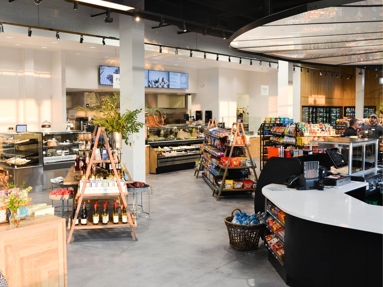 Golden Pantry Market - The Mark