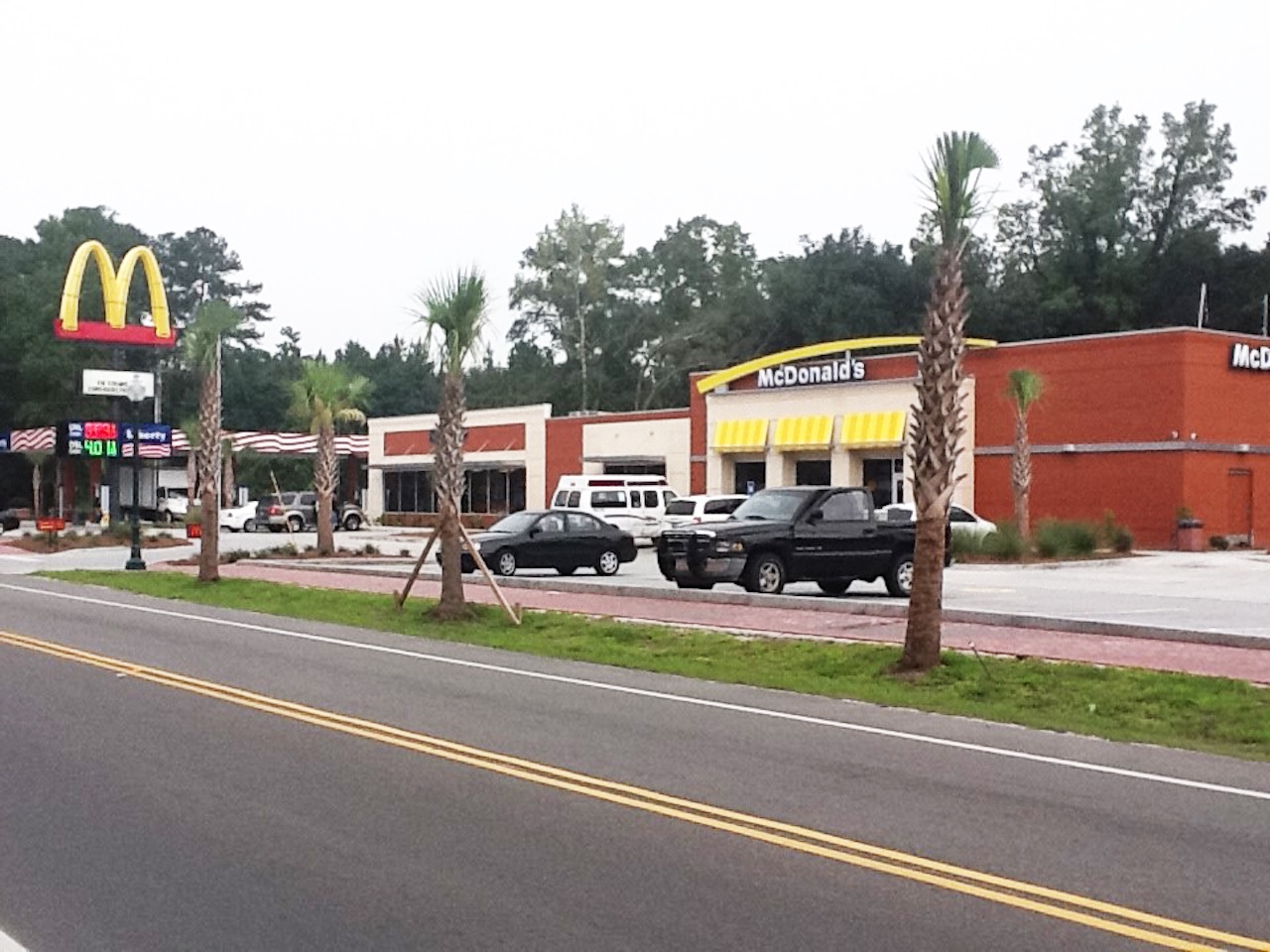 McDonald's and gas station in Ridgeland, SC.
